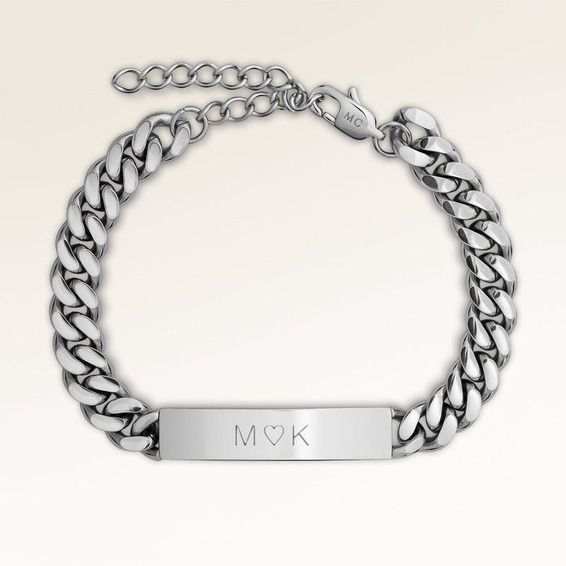Personalized bar silver bracelet with space for engraving of text or handwriting