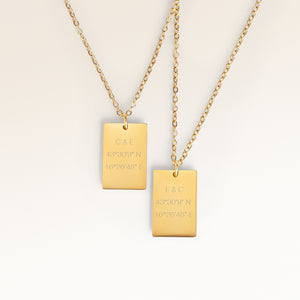 Friendship necklaces, pair of two square necklaces in gold with personalized engraving, from Mon Chou